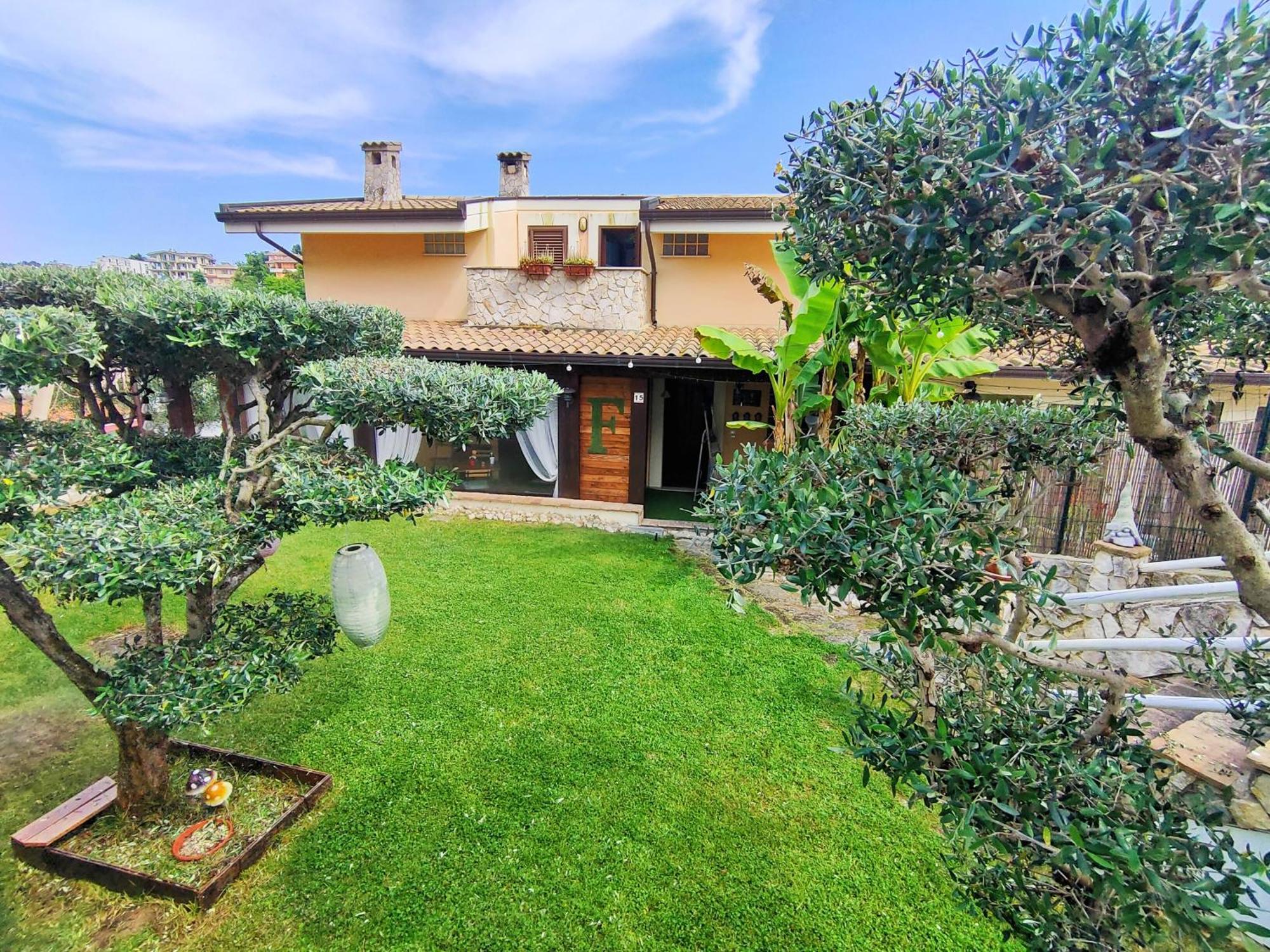Favola Exclusive B&B Πεσκάρα Εξωτερικό φωτογραφία